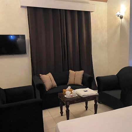 Country Club Motel Λαχόρη Εξωτερικό φωτογραφία